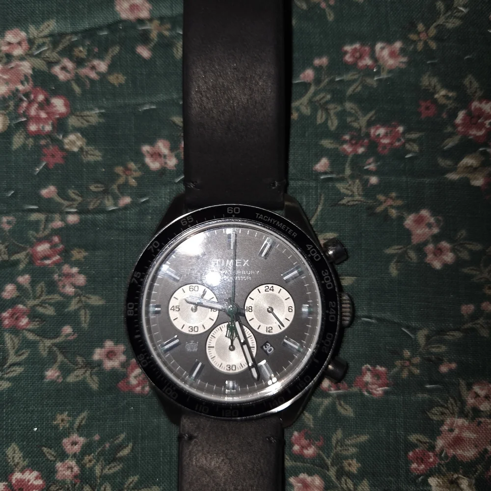 Timex Waterbury Diver Chronograph Men's Watch - Picture 5 of 5